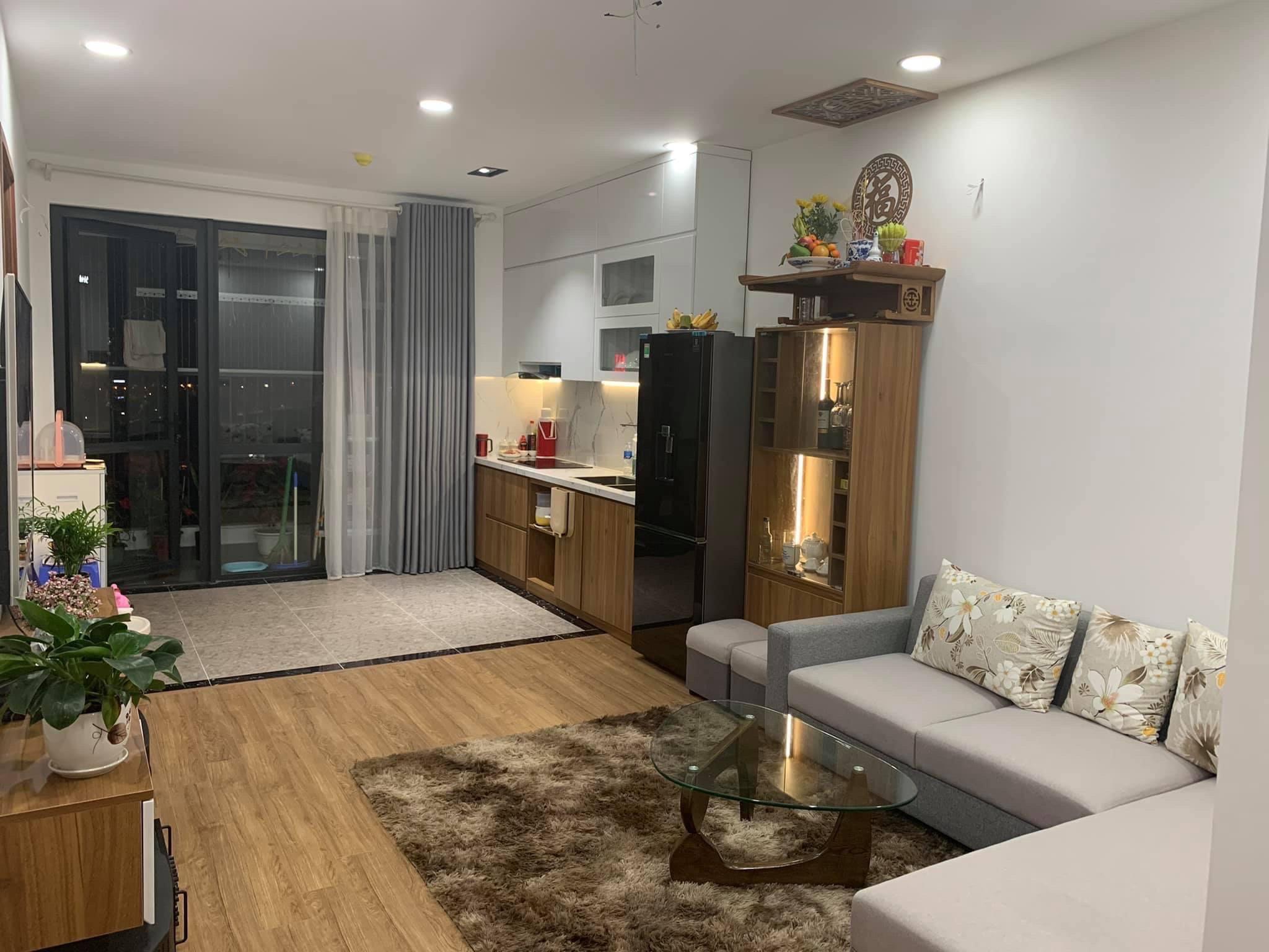 Căn hộ 2 ngủ full đồ ở luôn, 62m2, 2,65 tỷ chung cư Iris Garden